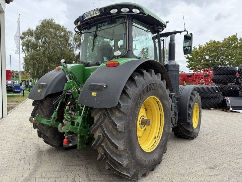John Deere 7310R E23