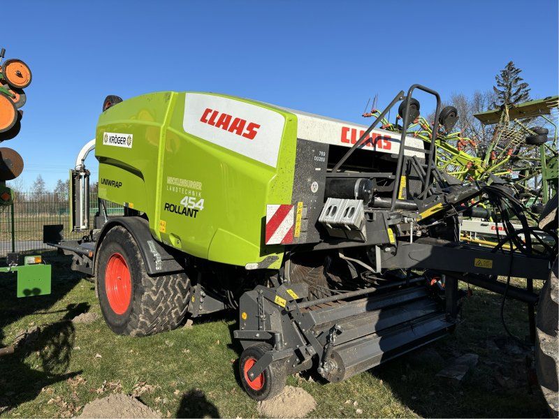 Claas Press- Wickelkombi 454 Uniwrap