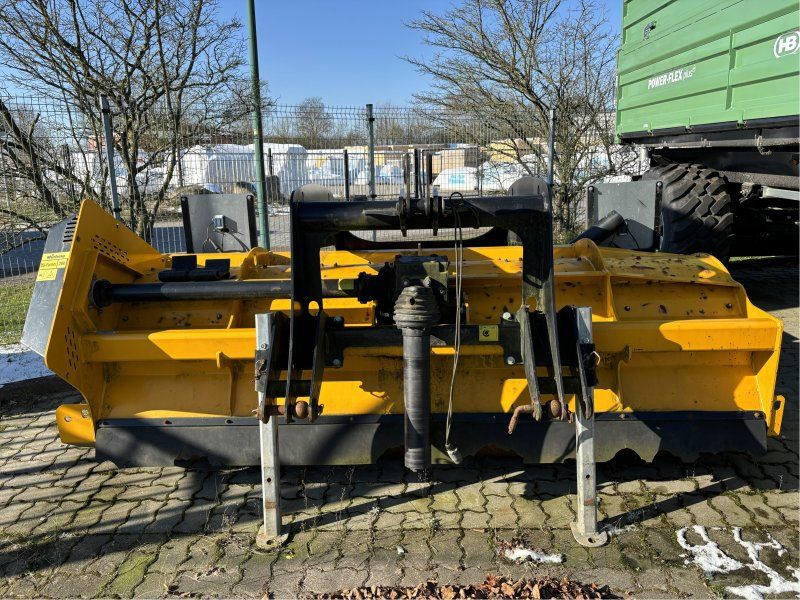 Müthing Mulchmäher Farmer 280 Front