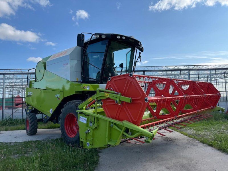 Claas Avero 240