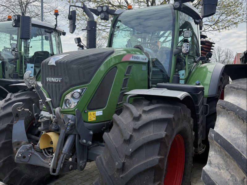 Fendt 718 Vario S4 ProfiPlus