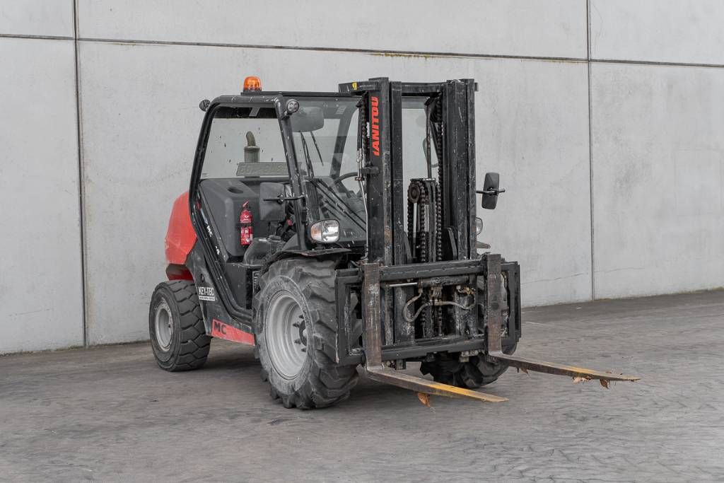 Manitou MC 30-4