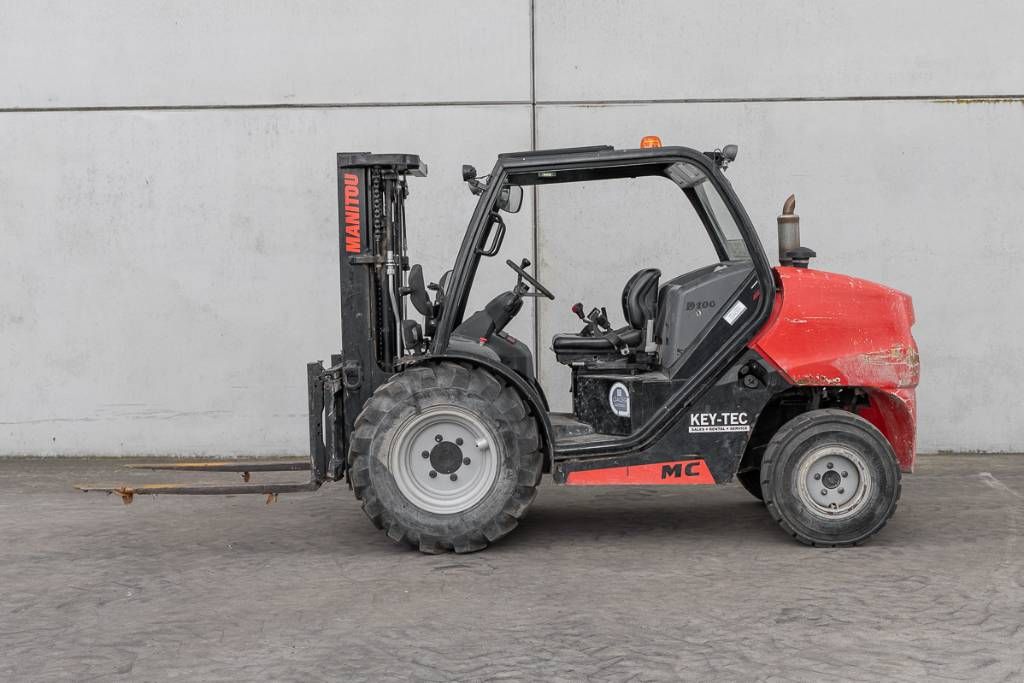 Manitou MC 30-4