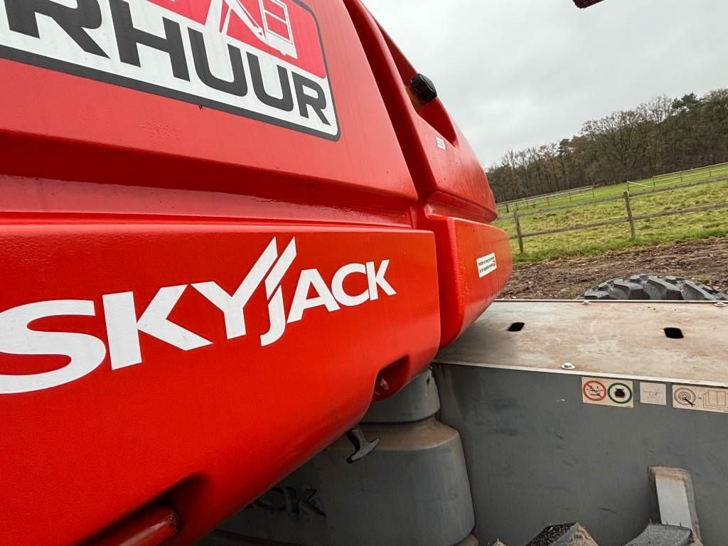 SkyJack SJ66T 22m telescoophoogwerker Skyjack 66 t