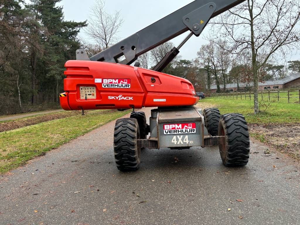 SkyJack SJ66T 22m telescoophoogwerker Skyjack 66 t