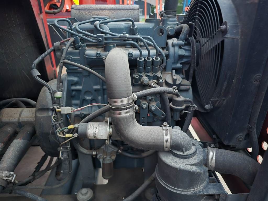 SkyJack SJ9250 RT 4x4 diesel scissorlift schaarhoogwerker