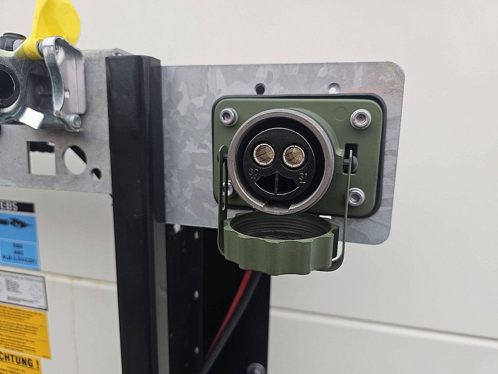 KLEYN TRAILERS PRSHTRI 18-13620 stuuras laadklep