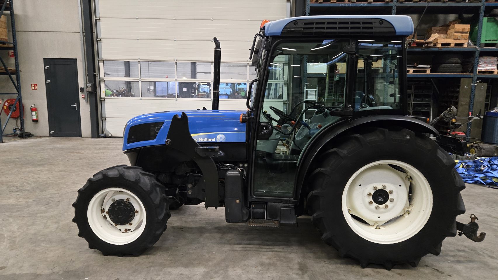 2014 New Holland T4050F Supersteer 4570 uur, Super kruipgang