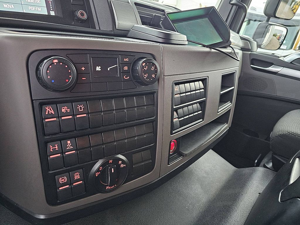 M.A.N. 18.250 TGM 4x2 bl wb 620 airco