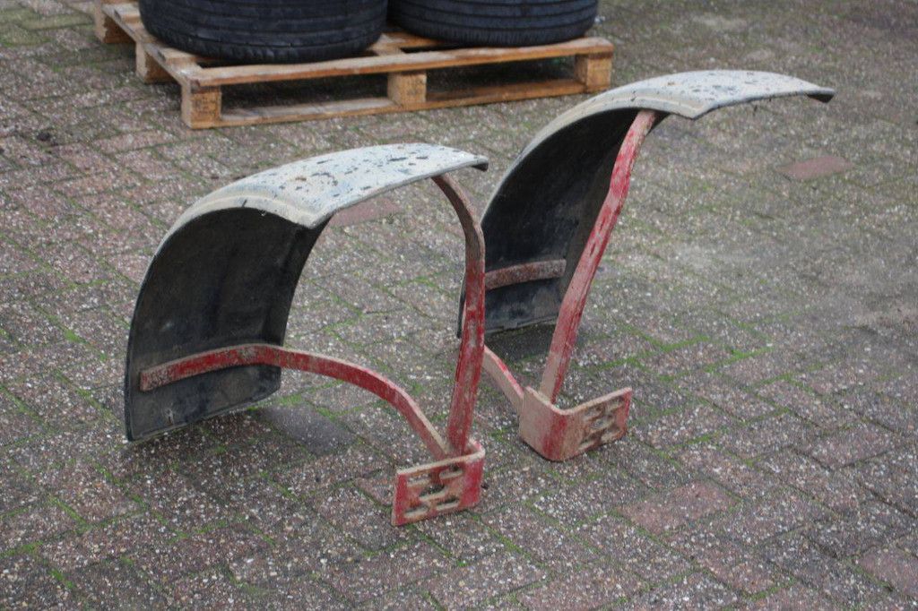 Traktor International 845 XL Diesel 80 PS 1983 mit Frontlader (Margin)