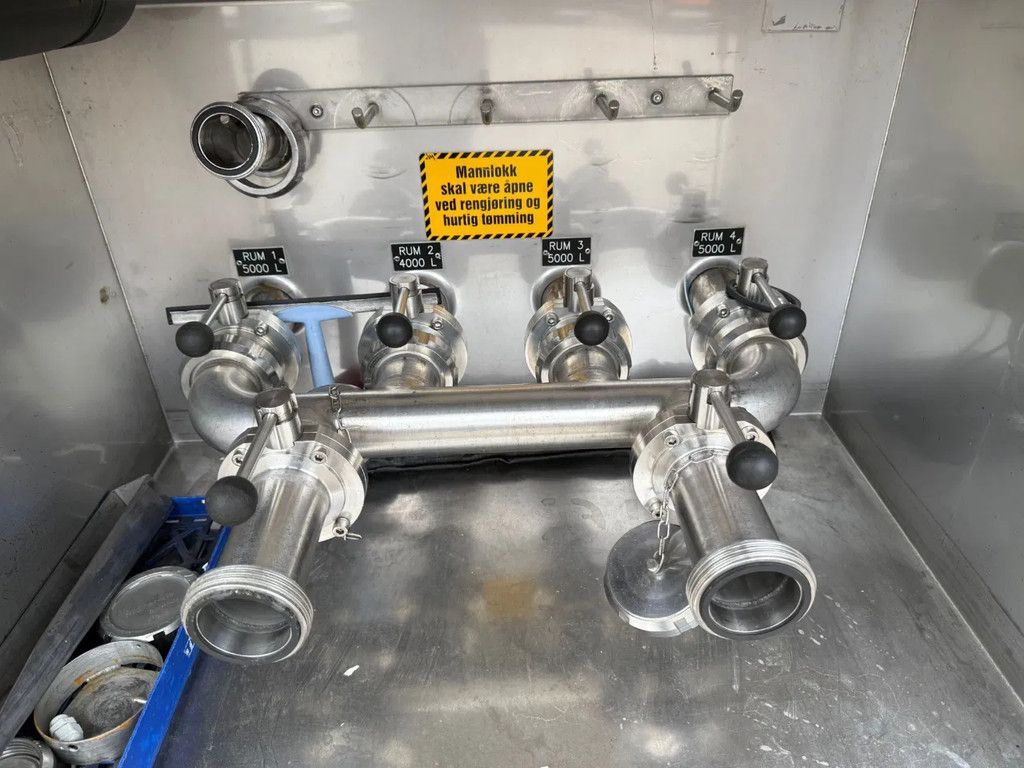 Magyar VM Tarm 19.000L RVS/INOX Melk/Milk/Milch Food 4 Rooms Liftas Nieuwe APK tot 23-7-2026