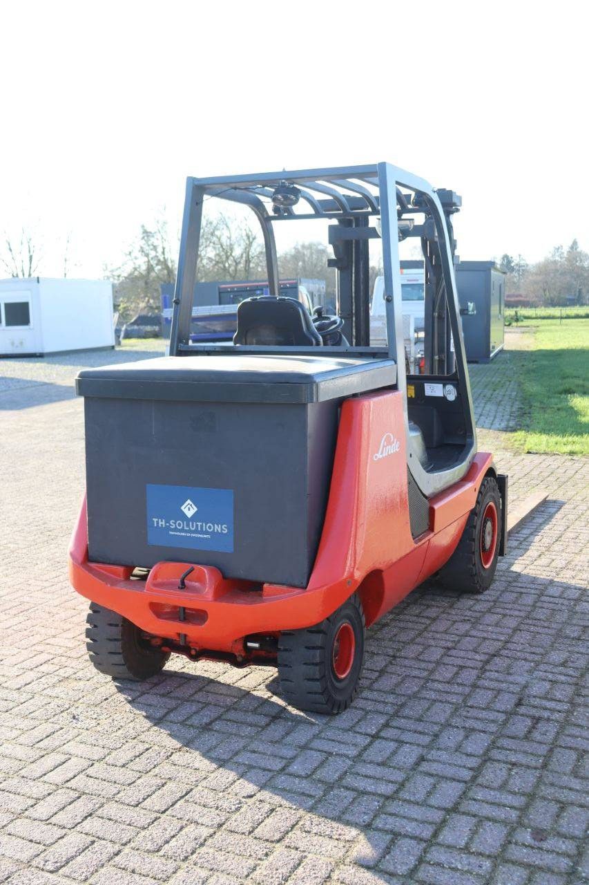 Heftruck Linde E40P Elektrisch 2590kg 3.25m