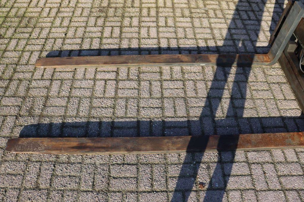 Heftruck Linde E40P Elektrisch 2590kg 3.25m