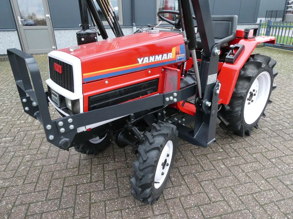 Yanmar F16D 4wd / 0571 Draaiuren / Voorlader