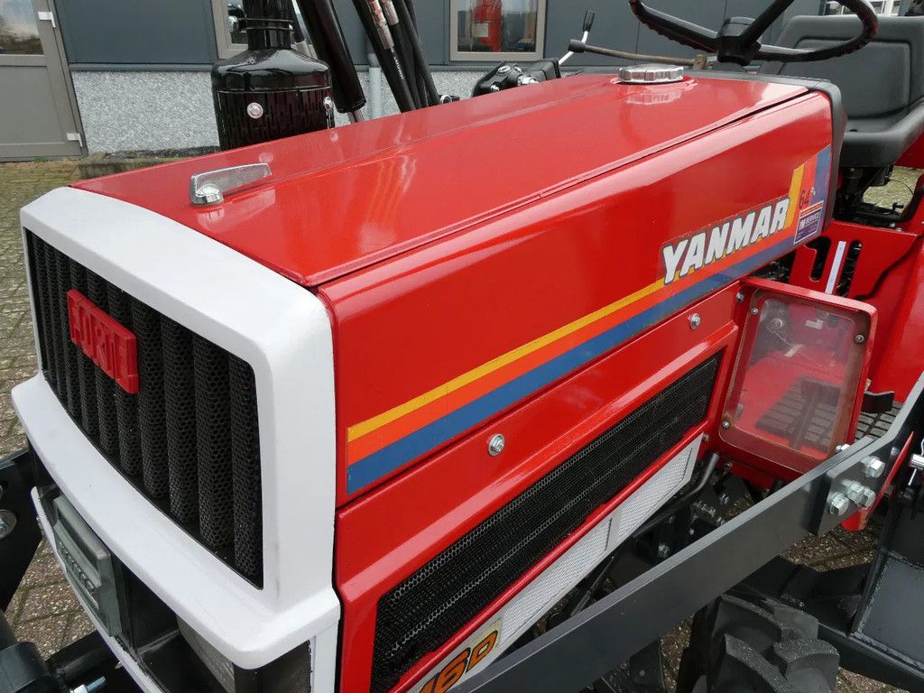 Yanmar F16D 4wd / 0571 Draaiuren / Voorlader