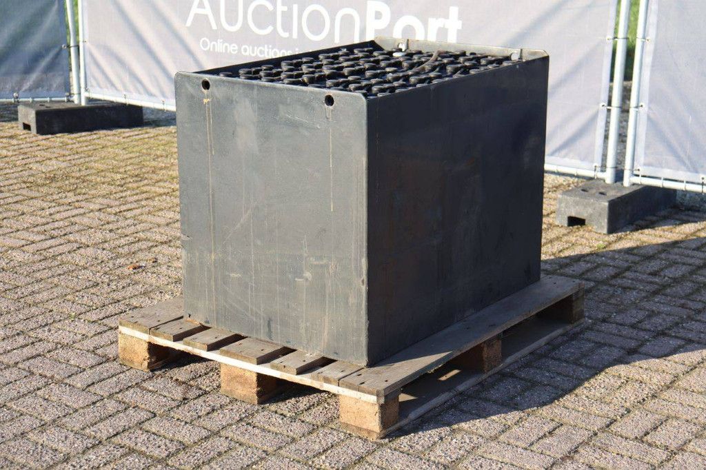 Battery Hawker 80V 4 PZS 620 2021