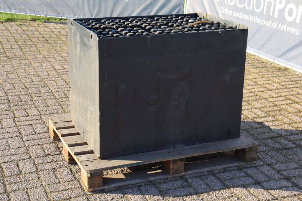 Battery Hawker 80V 4 PZS 620 2021