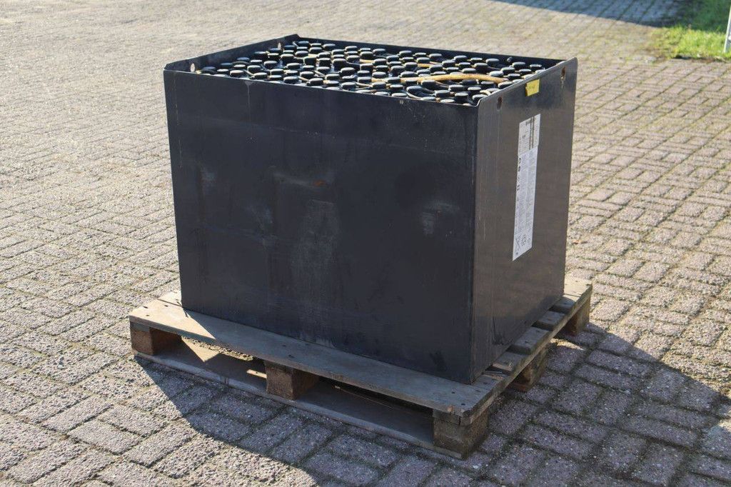 Battery Hawker 80V 4 PZS 620 2021