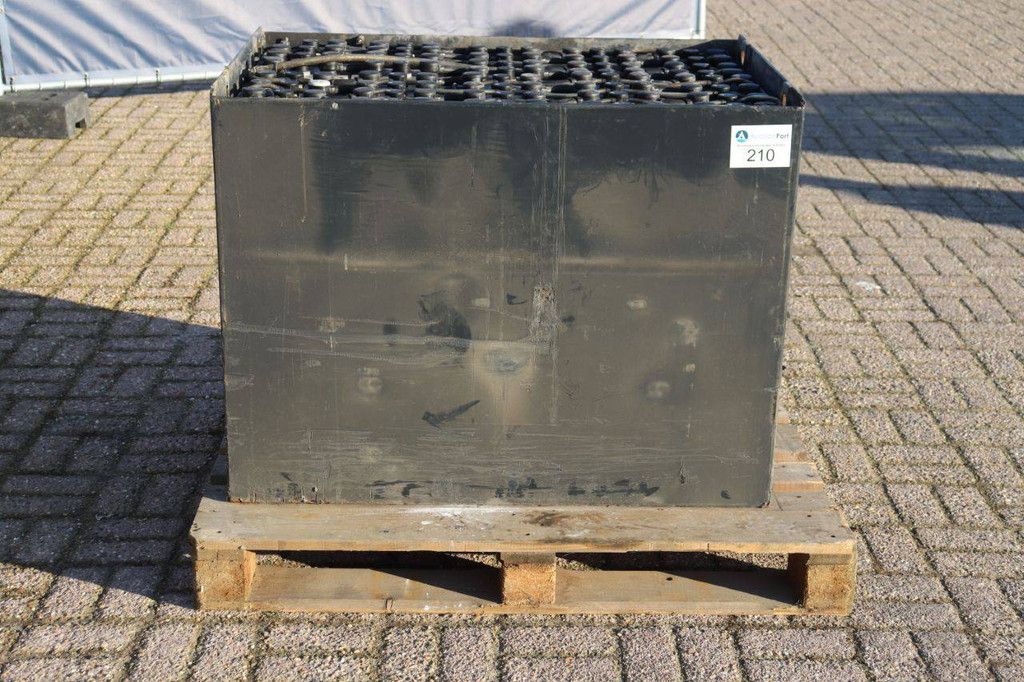 Battery Hawker 80V 4 PZS 620 2021