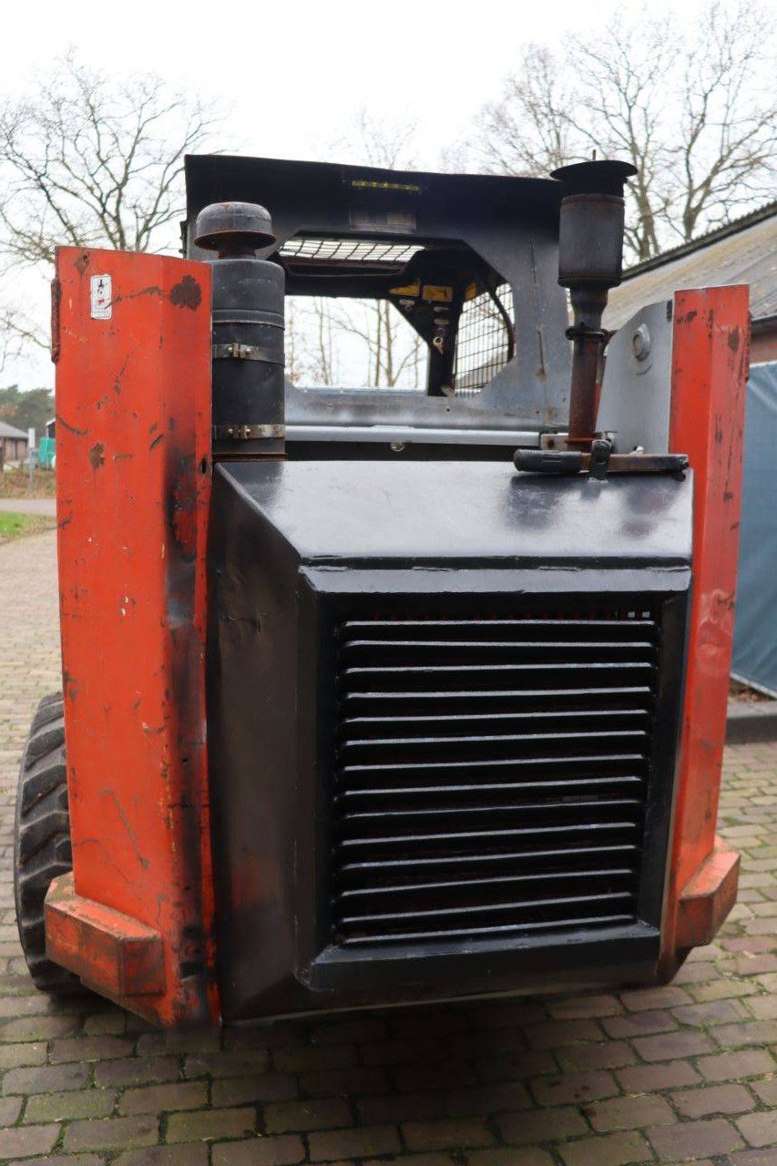 Schranklader Thomas 233HD Diesel 43.6kW (Marge)