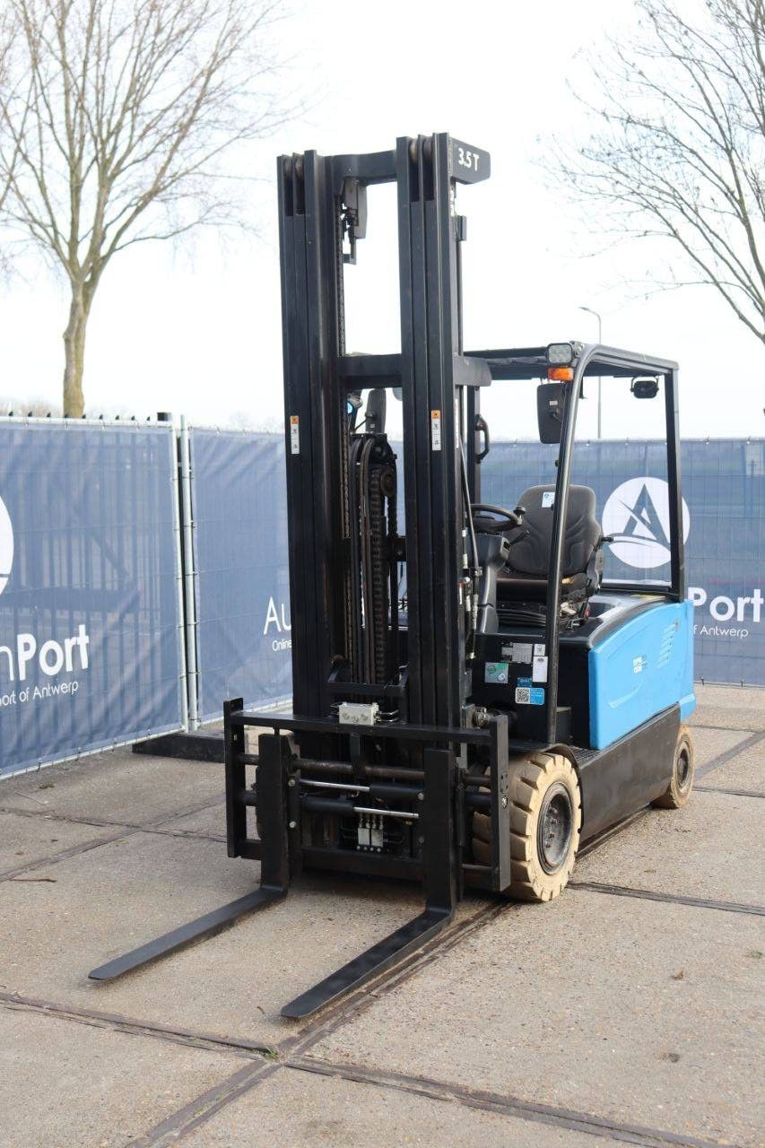 Doosan B35X-7 Electric Forklift 3500kg 6.0m 2021