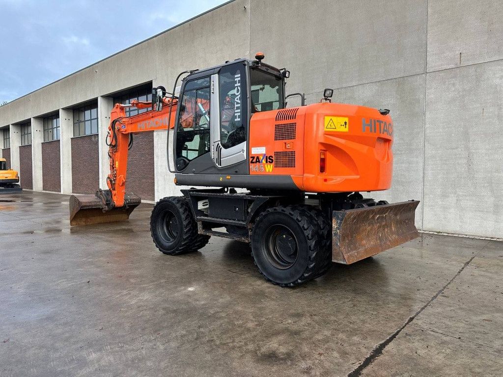 Wielgraafmachine Hitachi ZX145W-3 Diesel 2012