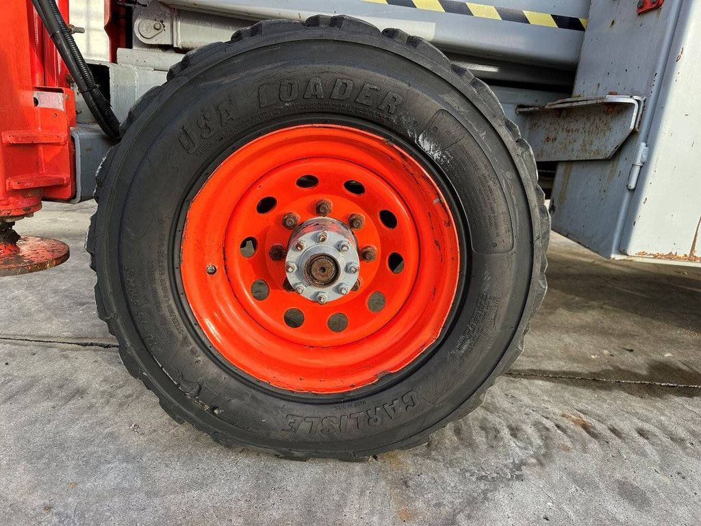 Scissor lift Skyjack SJ-8841 LPG 14.5m 2009