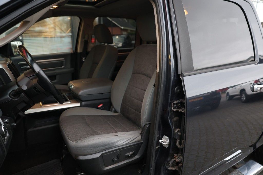 Dodge Ram 1500 3.6 V6 QUAD 4WD A/T VAN