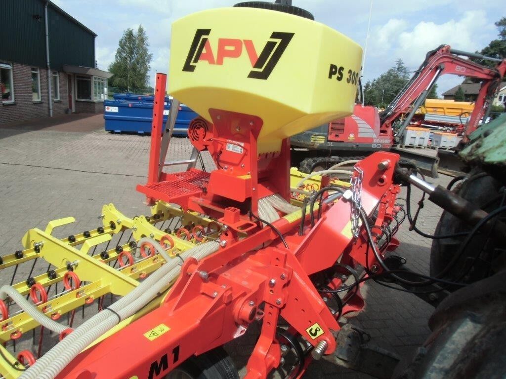 Doorzaaimachine spring tine harrow