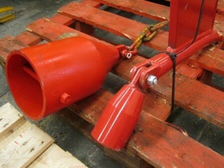 Buizentrekkers aan molploeg tow bar for harrow