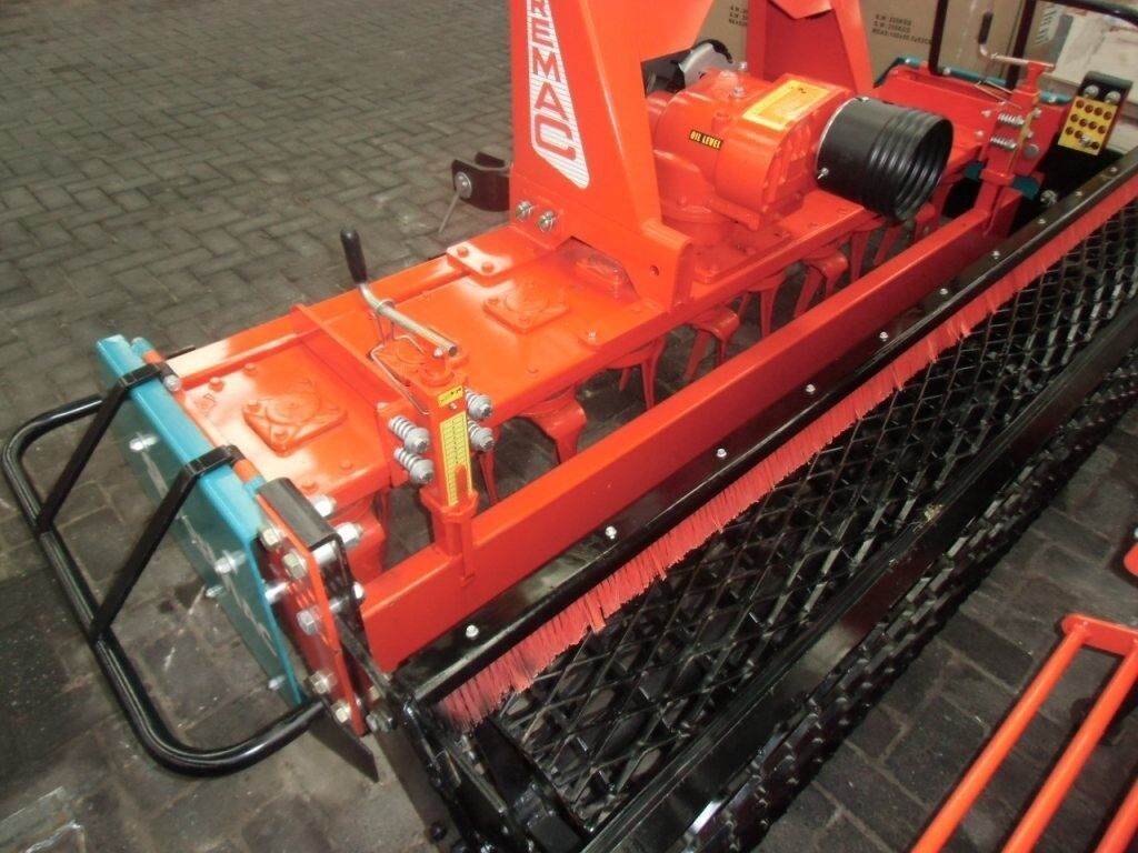 Rotorkopeg power harrow