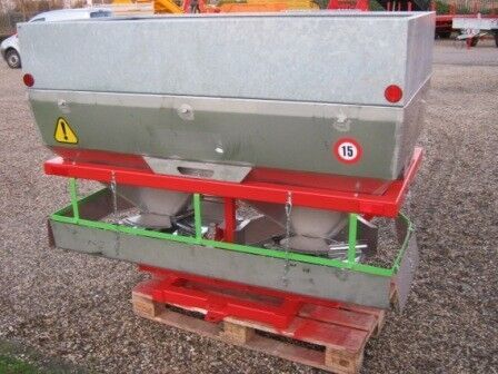 Dalla Bona zoutstrooier mounted sand spreader