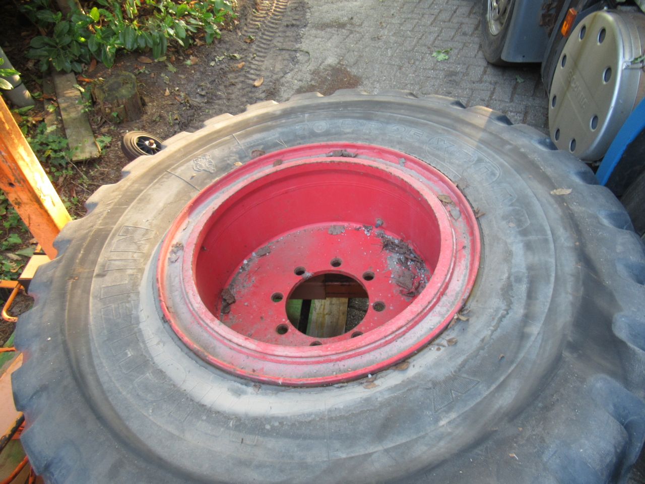 BANDEN FENDT XYLON MAAT 20,5R25