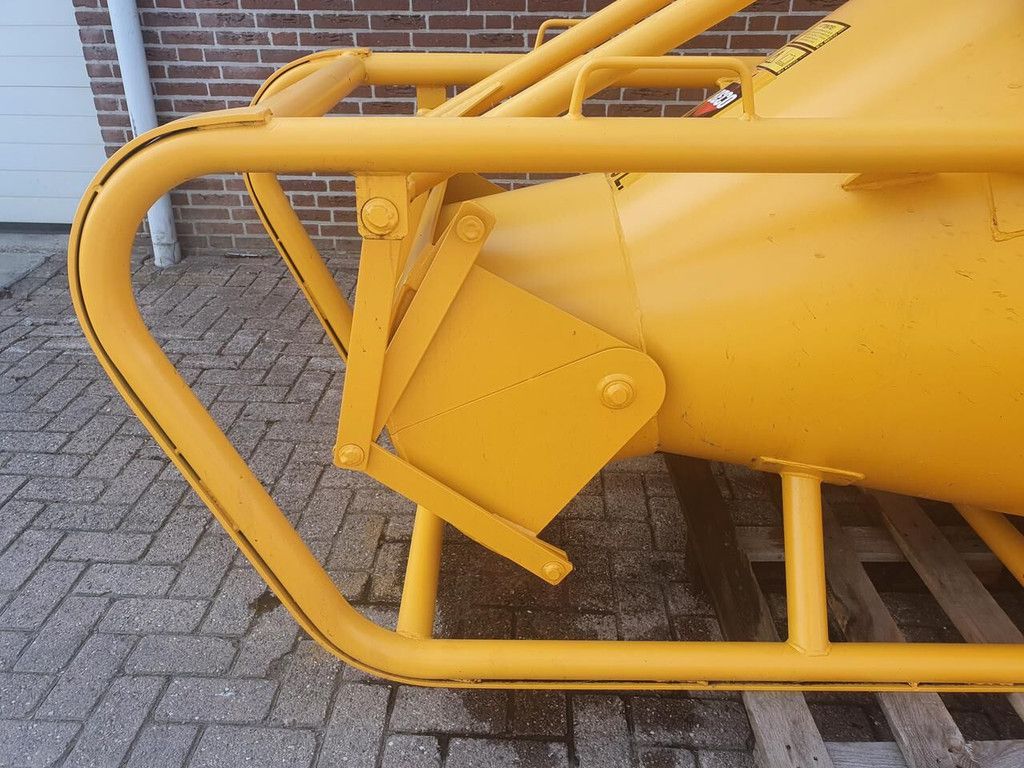 Beton kubel 2000 liter