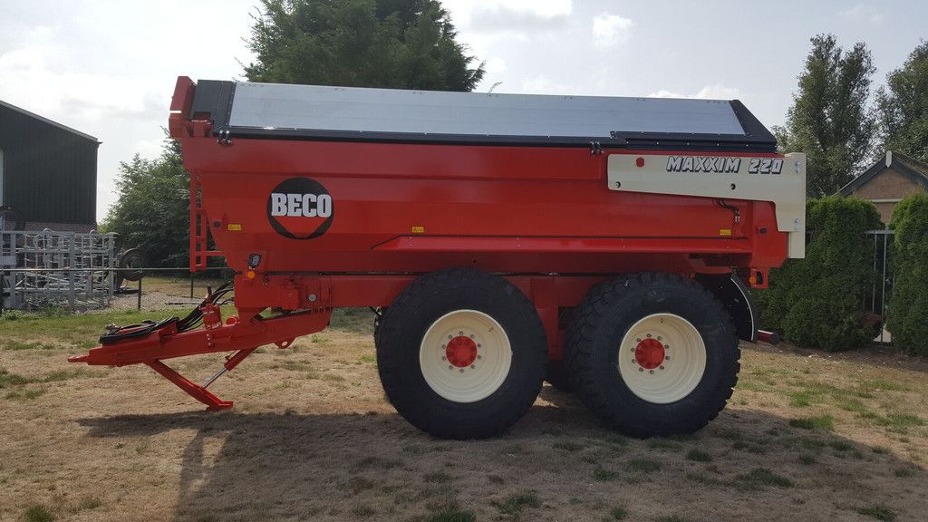Beco Maxxim 220 dump trailer