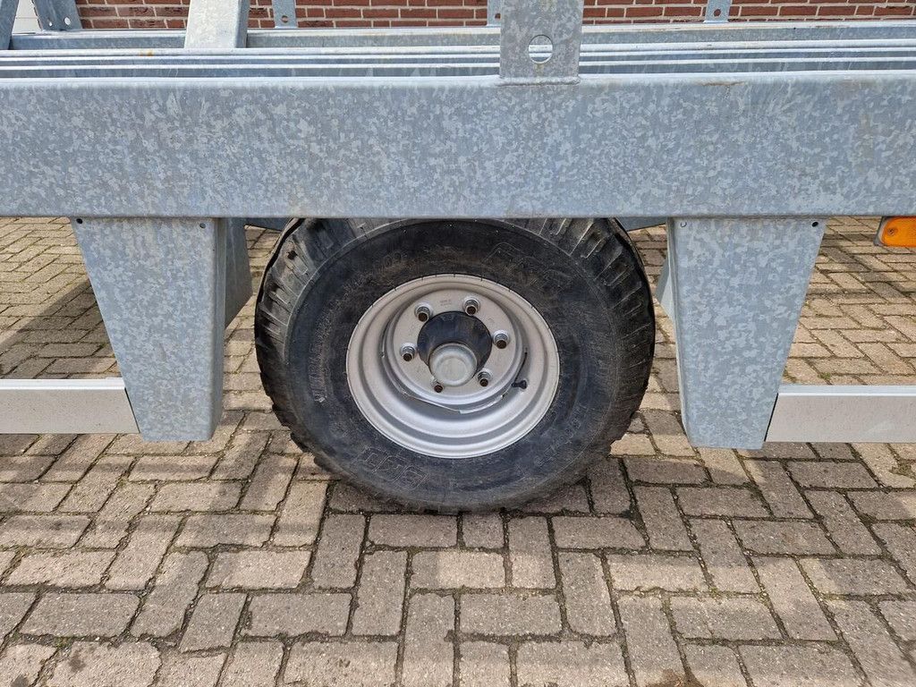 Verzinkte bakkenwagen