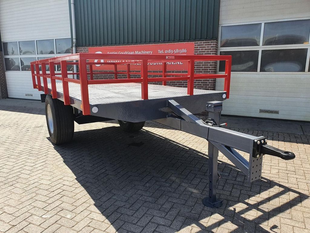 Bakkenwagen flatbed trailer