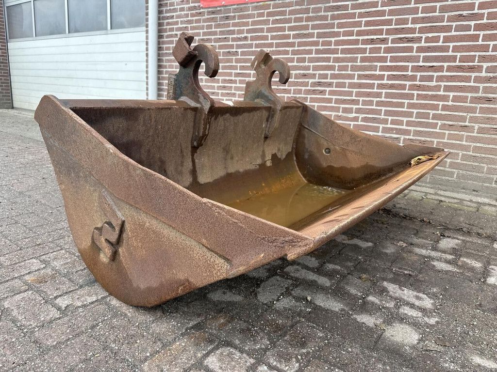 CW30 excavator bucket