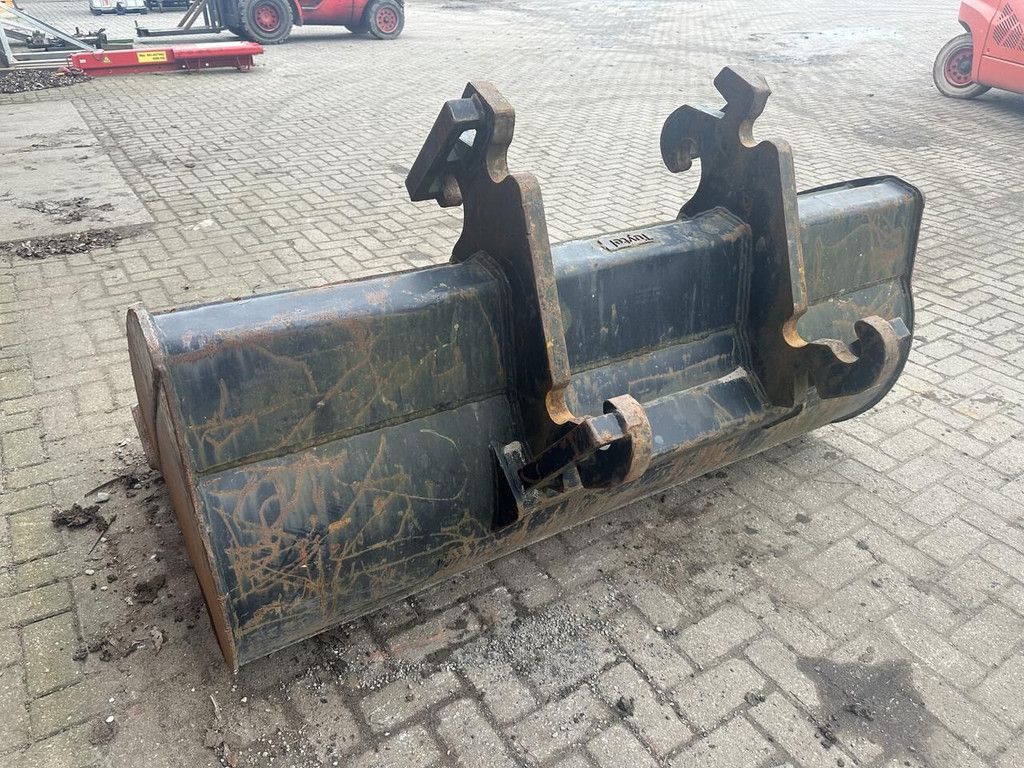 Slotenbak CW30 omkeerbaar - Gebruikt