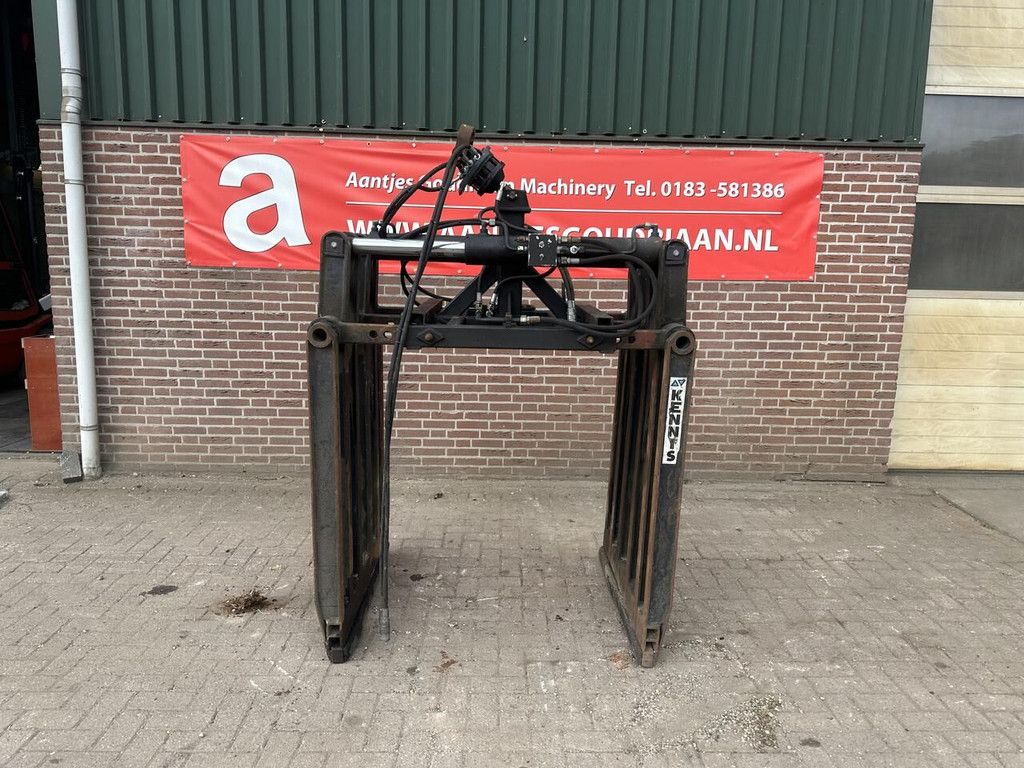 Kennis stenenklem - Gebruikt grapple