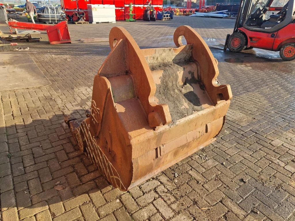 Verachterd dieplepel excavator bucket