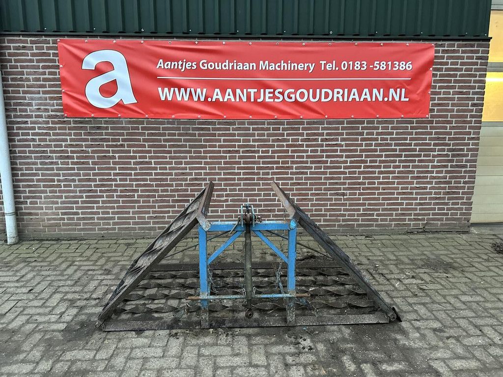 Sleepraam - Gebruikt meadow aerator