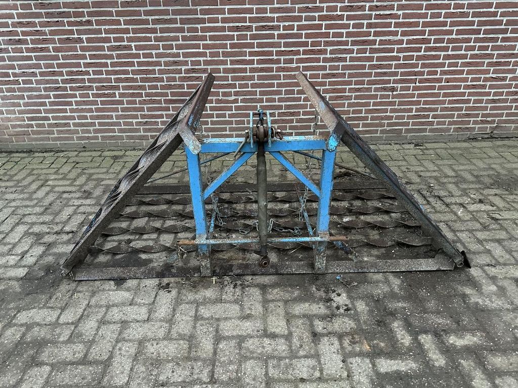 Sleepraam - Gebruikt meadow aerator