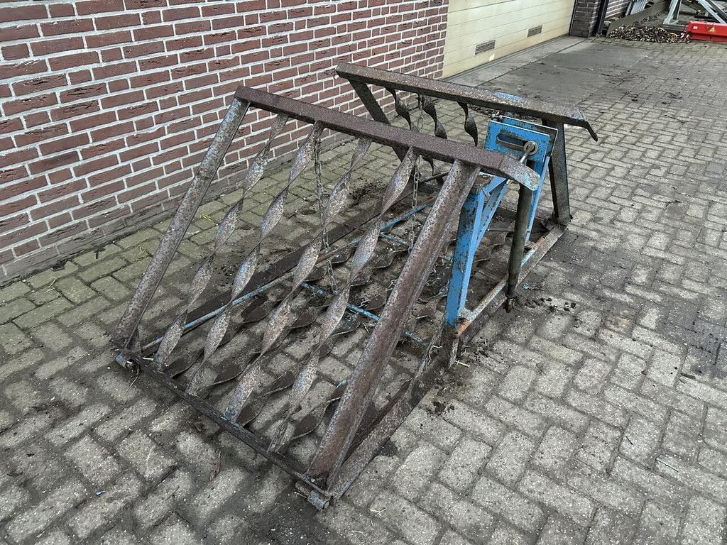 Sleepraam - Gebruikt meadow aerator