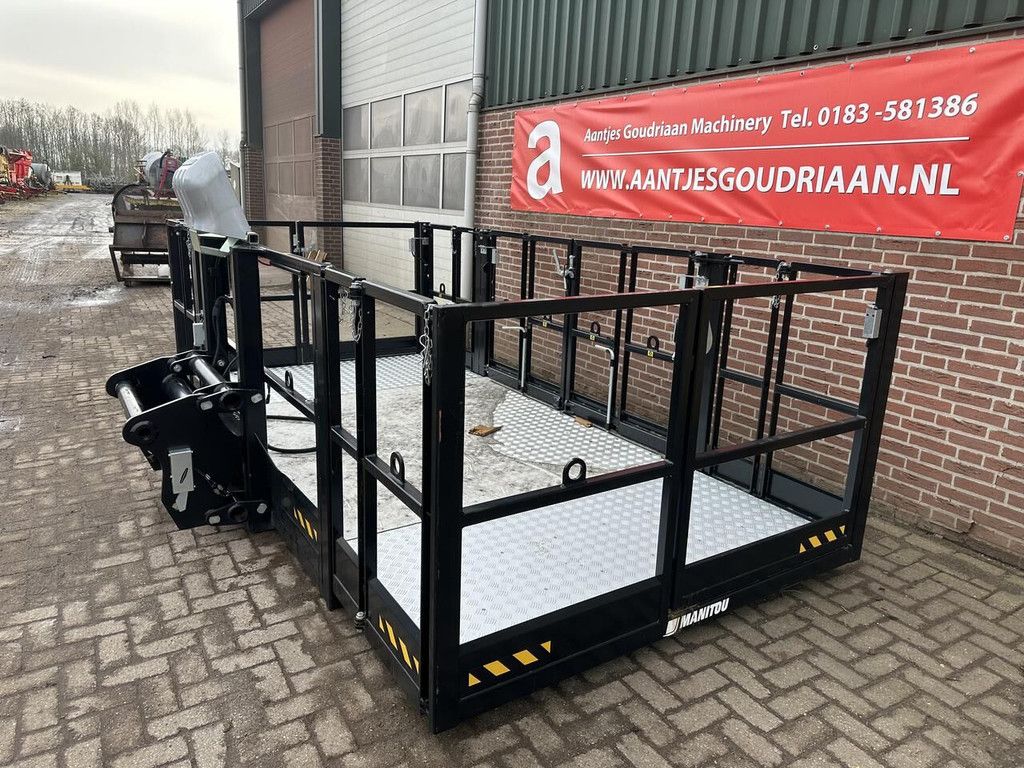Manitou werkbak - Nieuw work platform
