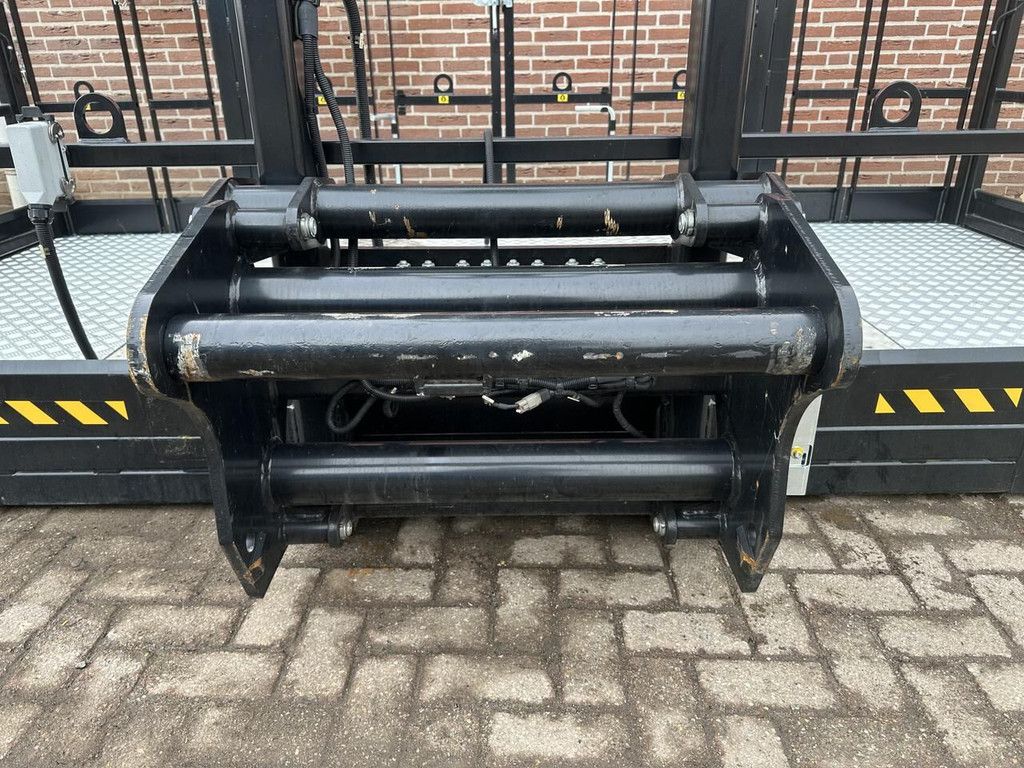 Manitou werkbak - Nieuw work platform