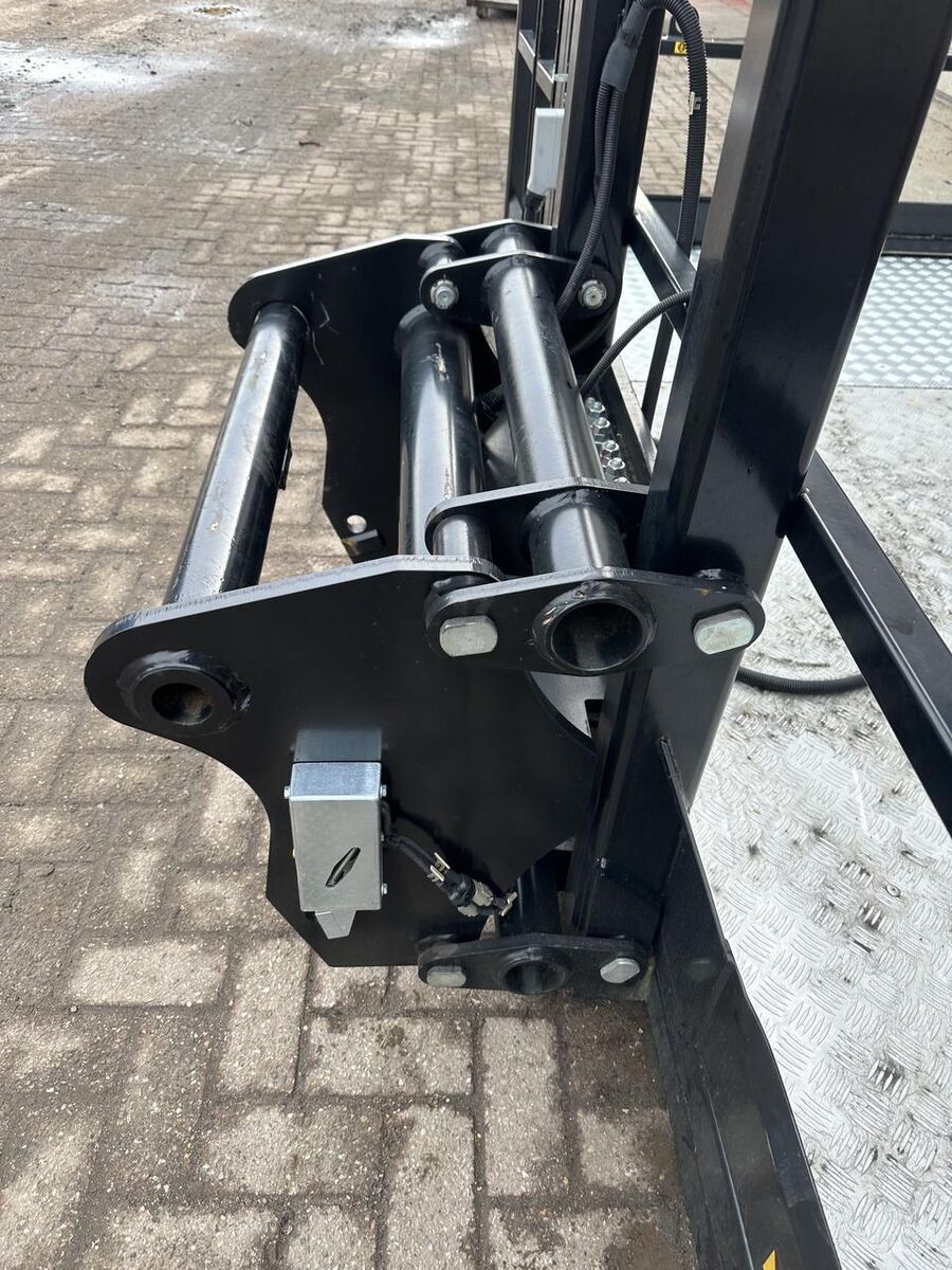 Manitou werkbak - Nieuw work platform