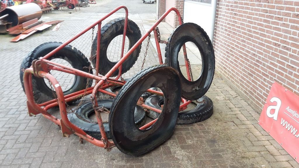 Bandensleep meadow aerator