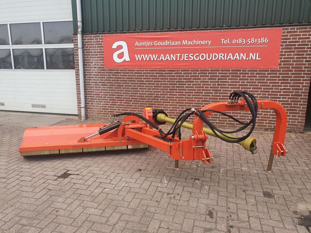 AGF 200 Verstekklepelmaaier