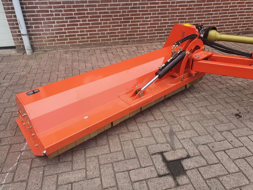 AGF 200 Verstekklepelmaaier